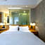V8 Ziyuangang Hotel