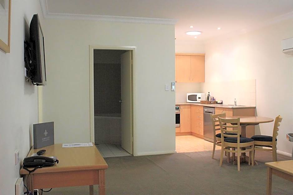 Carlyle Suites & Apartments