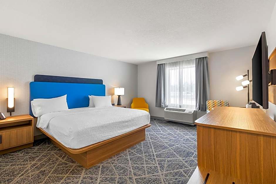 Hampton Inn & Suites New Castle