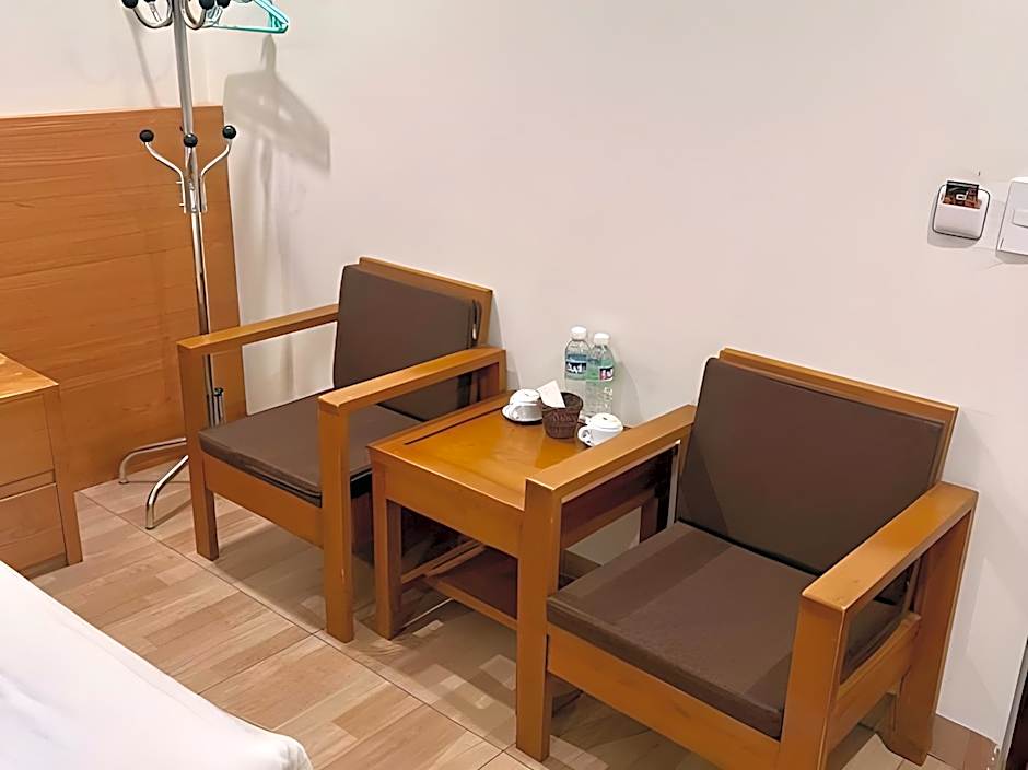 Dragon Airport Hotel 