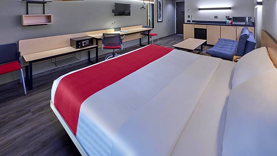 City Express Plus by Marriott Puerto Vallarta
