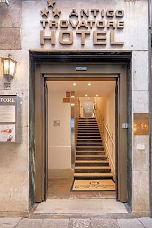 Hotel Antigo Trovatore
