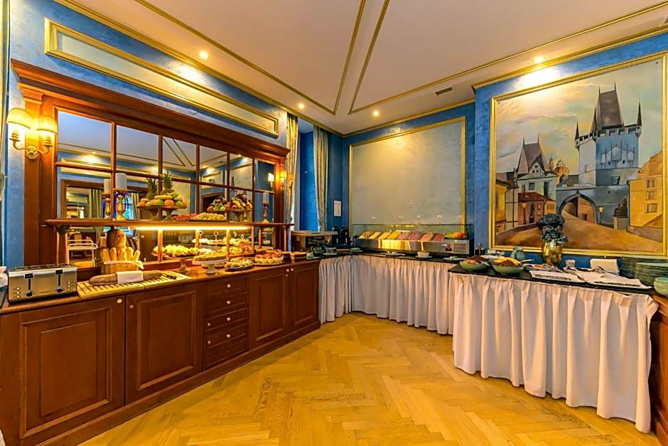 Hotel Kinsky Fountain