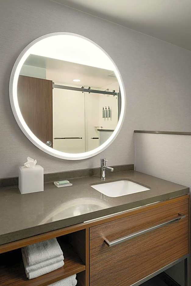 Courtyard by Marriott Brunswick