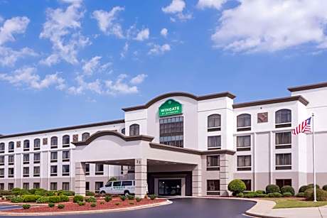 Wingate by Wyndham Greenville Airport