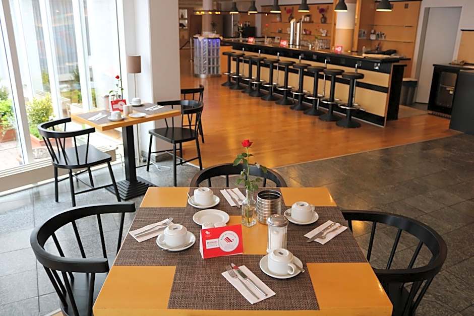 Good Morning + Leipzig