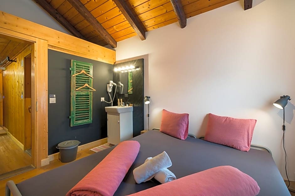 Balmers Hostel