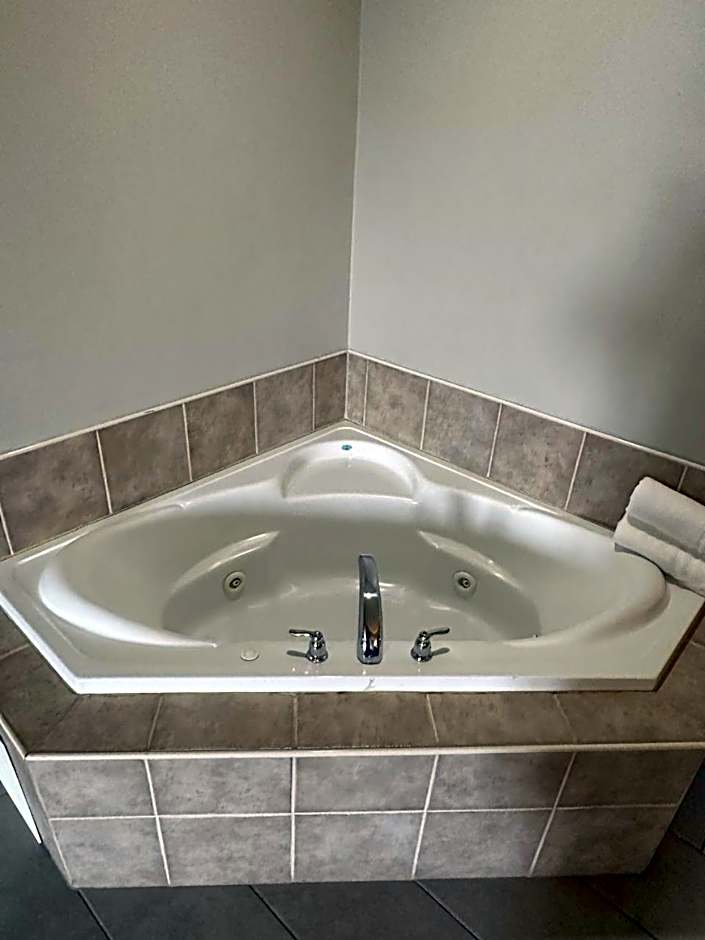 La Quinta Inn & Suites by Wyndham Oklahoma City Yukon