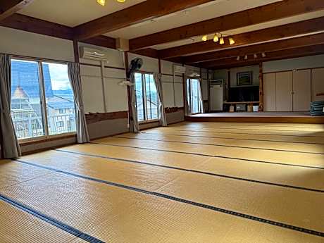 Japanese-Style Room
