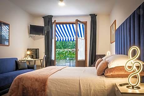 Double Room with Terrace