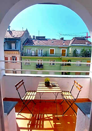 Triple Room with Shared Bathroom