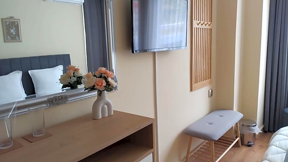 Victoria Family Hotel