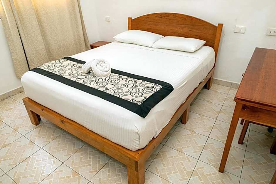 Hotel Las Palmas en Laurel