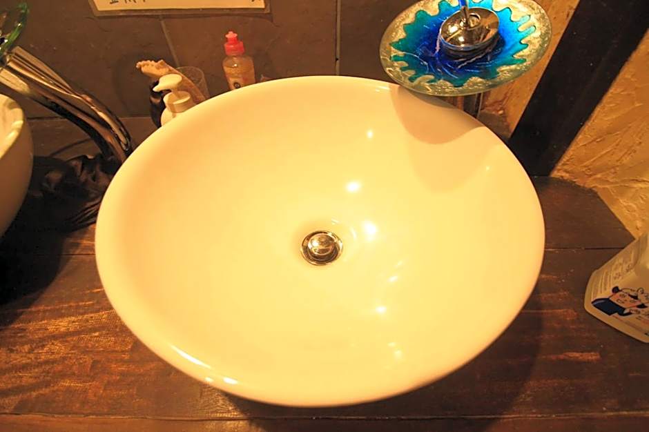 Taketomijima Guesthouse and je Taime