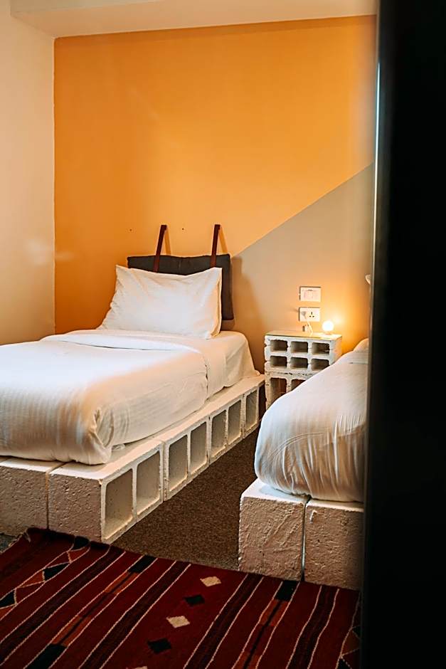 Nomads Hotel
