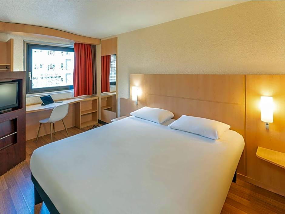 ibis Paris 17 Clichy-Batignolles Hotel
