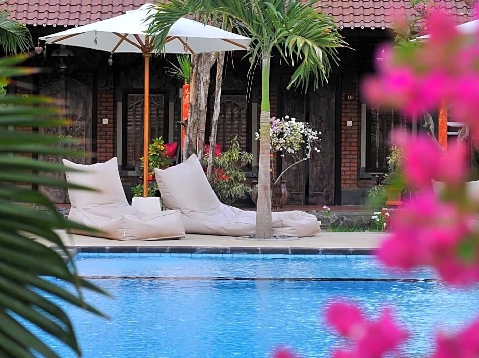 Tirta Sari Bungalow