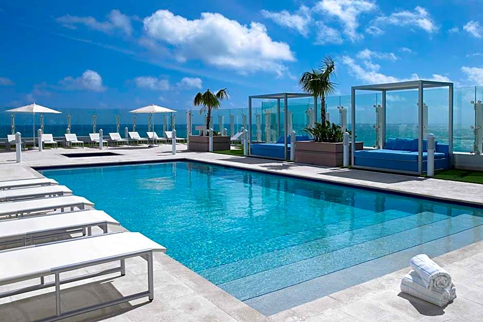 Grand Beach Hotel Surfside West