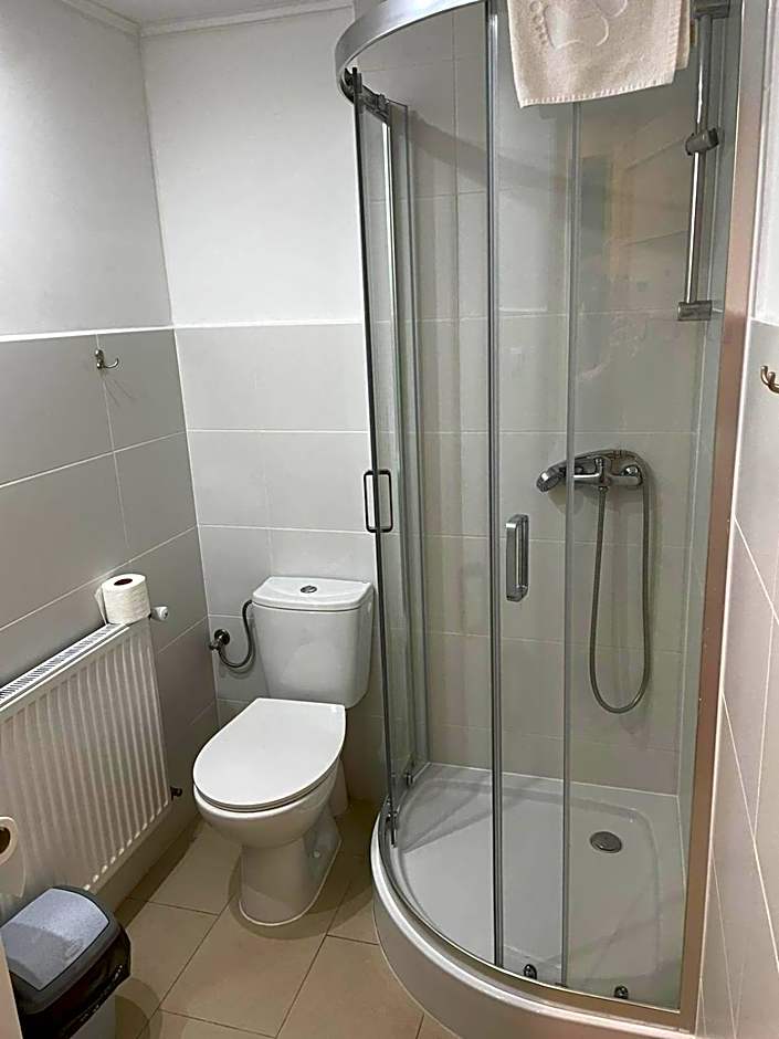 Folwark Tumiany Pokoje & Restauracja