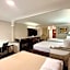 Best Western Plus Suites Hotel - LAX Airport LA Stadium