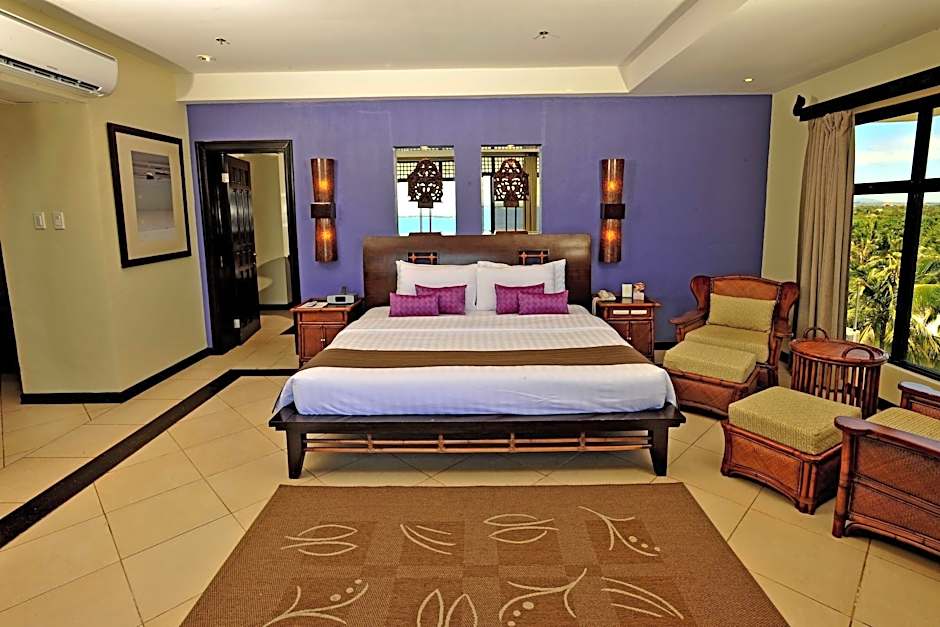 Costabella Tropical Beach Hotel