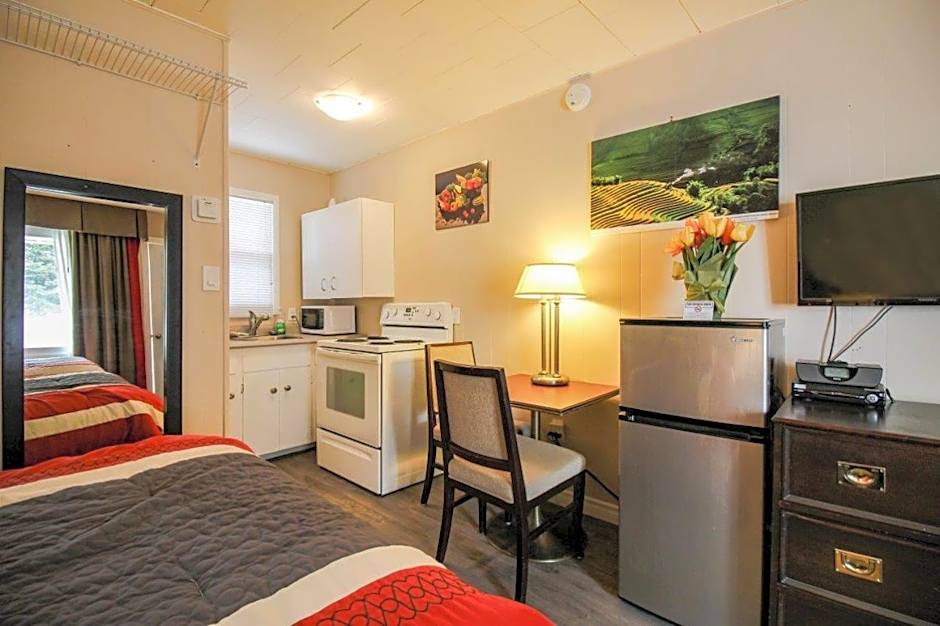 The White Horse Motel