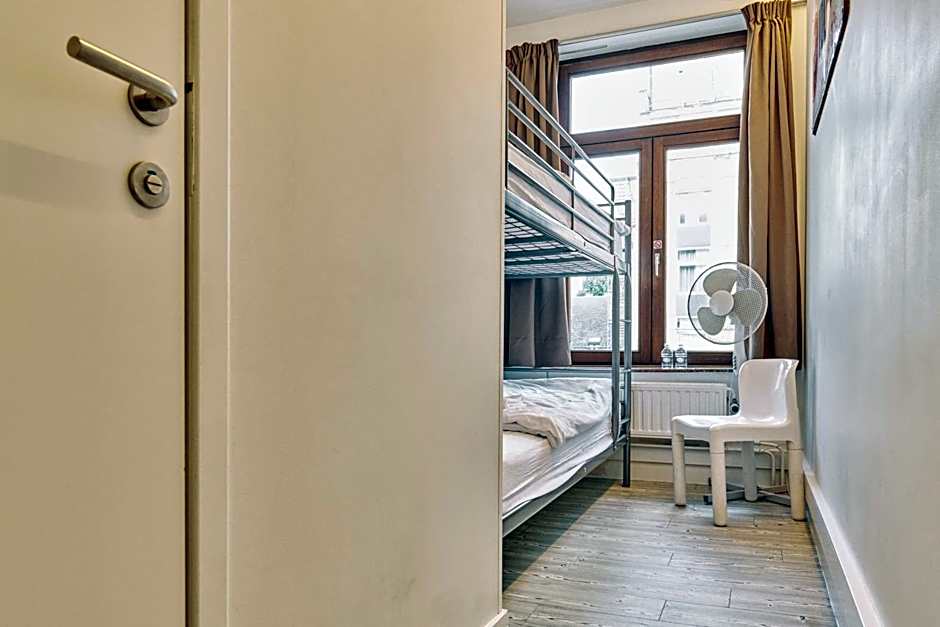 The Legacy by 2GO4 City Center