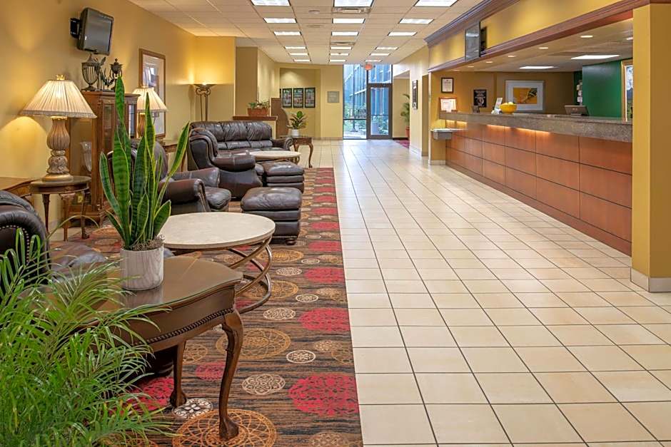 MCM Elegante Hotel & Suites Lubbock