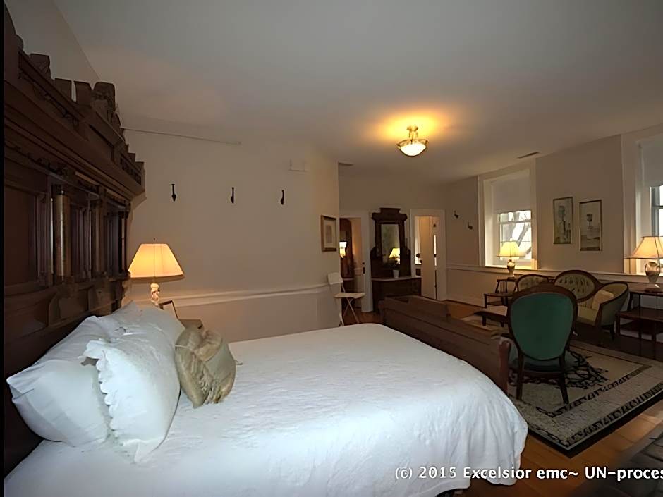 Inn at Springfield Manor