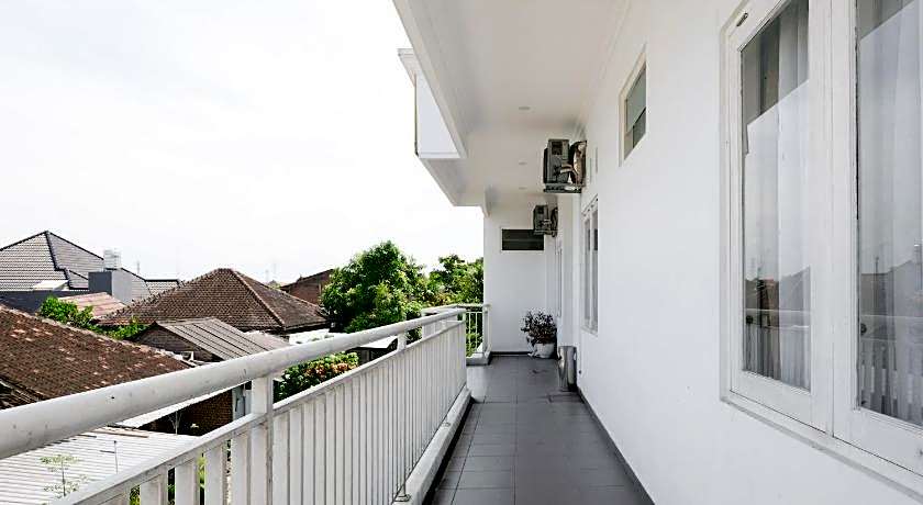 RedDoorz @ Griya Martha Sumber Solo