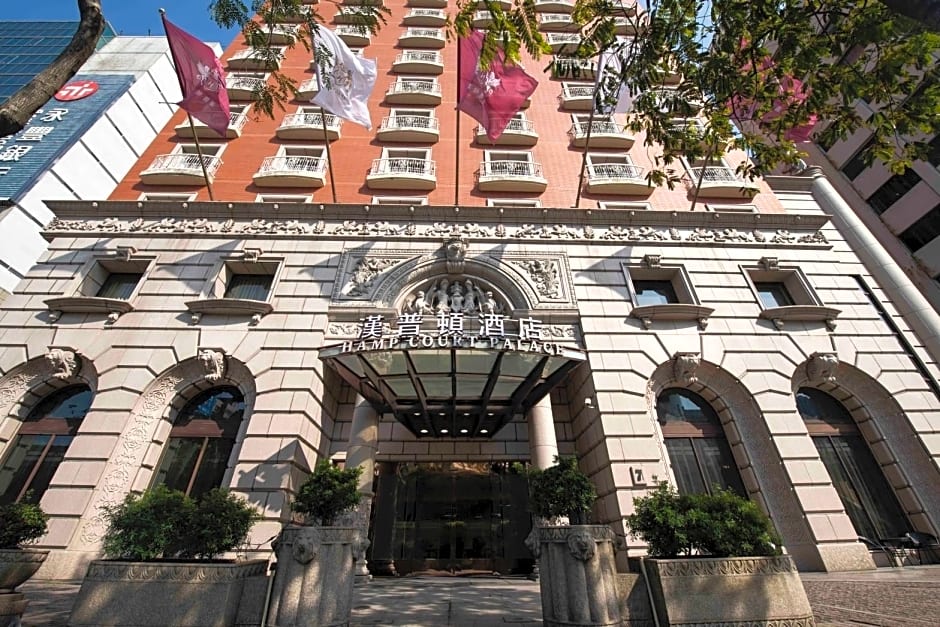 Hamp Court Palace Taipei