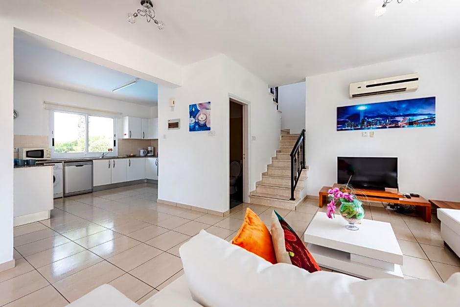 Villa Alysia by Ezoria Villas