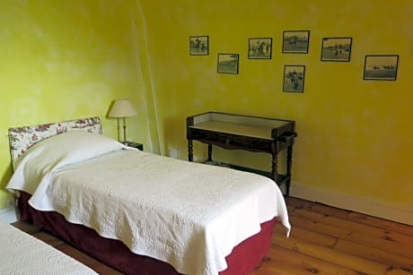 Double or Twin Room with Garden View