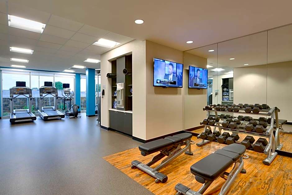 Fairfield Inn & Suites by Marriott Springfield North