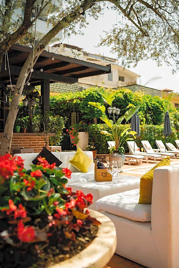 HOTEL VILA BELVEDERE