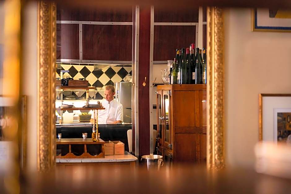 L Hotel de Beaune