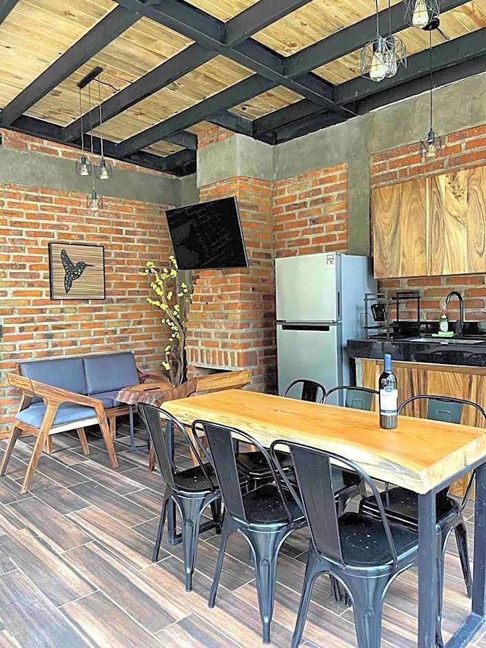 Hermosa Cabaña Inmersa en el Bosque de Tapalpa