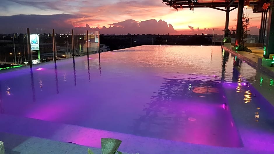 BlueTel Re'sidencE Bangkok IMPACT- 1 Time Drop-Off Service to IMPACT