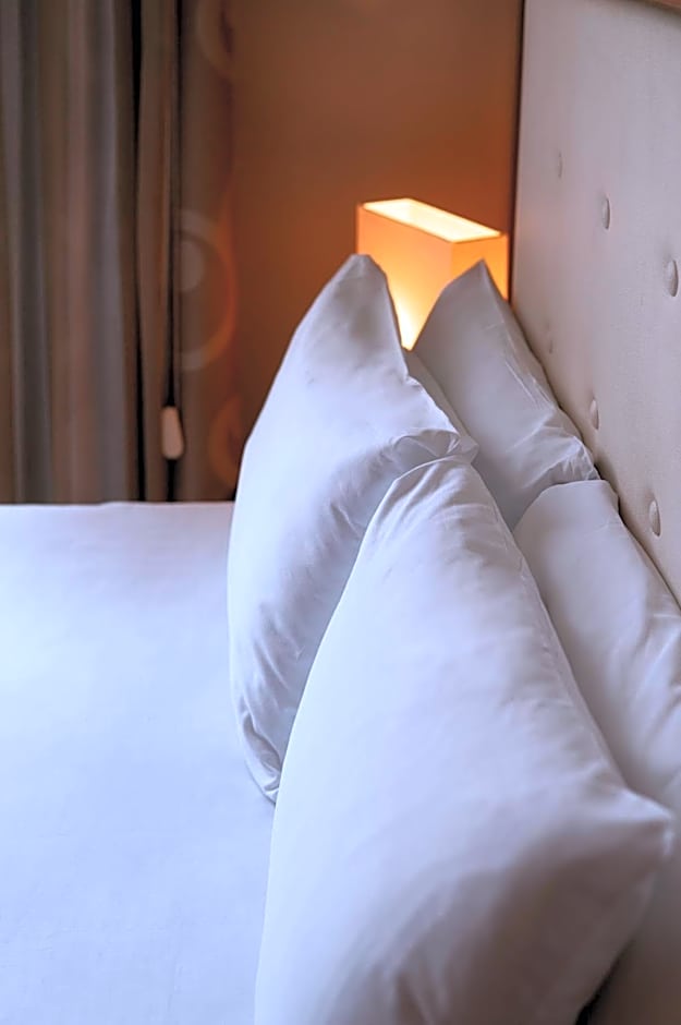 Axolute Comfort Hotel