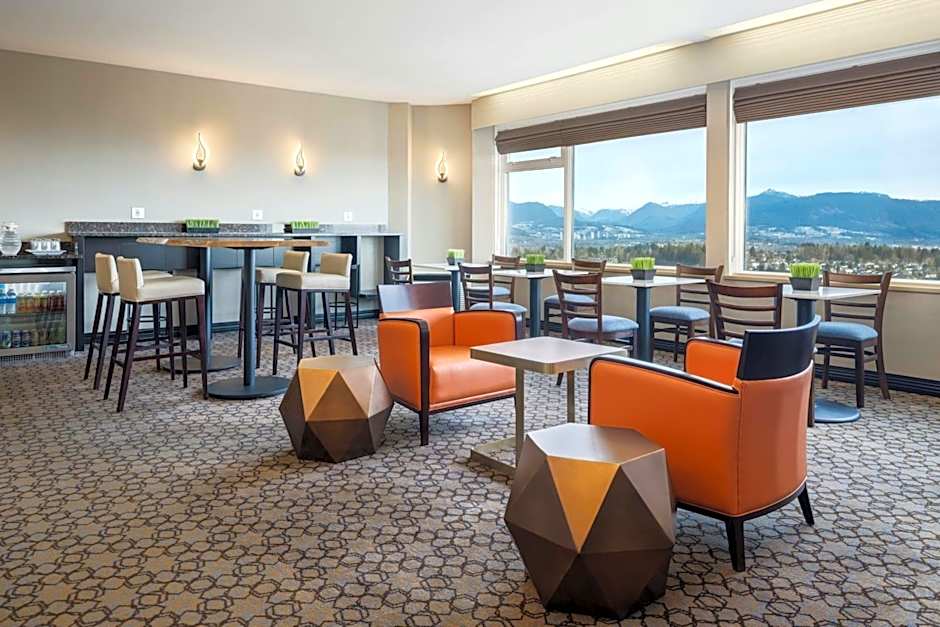 Sheraton Vancouver Guildford Hotel