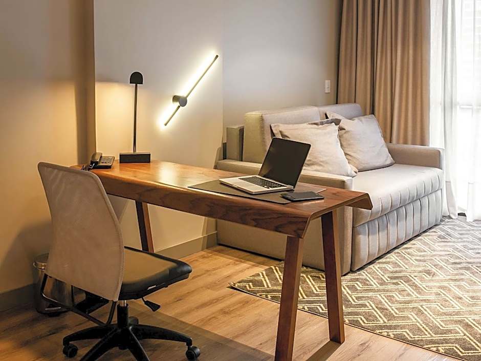 Mercure Curitiba Batel