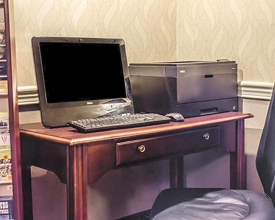 Baymont by Wyndham Harrisburg