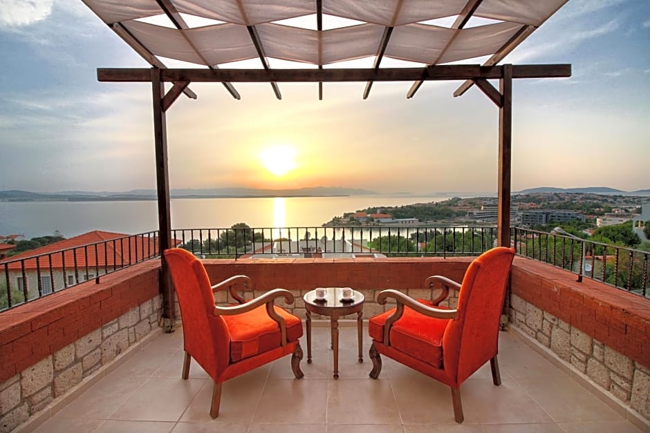 Pasha Port Hotel & Restaurant