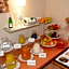 Hotel Post - regionales großes Fruhstucksbuffet - auch GF & LF