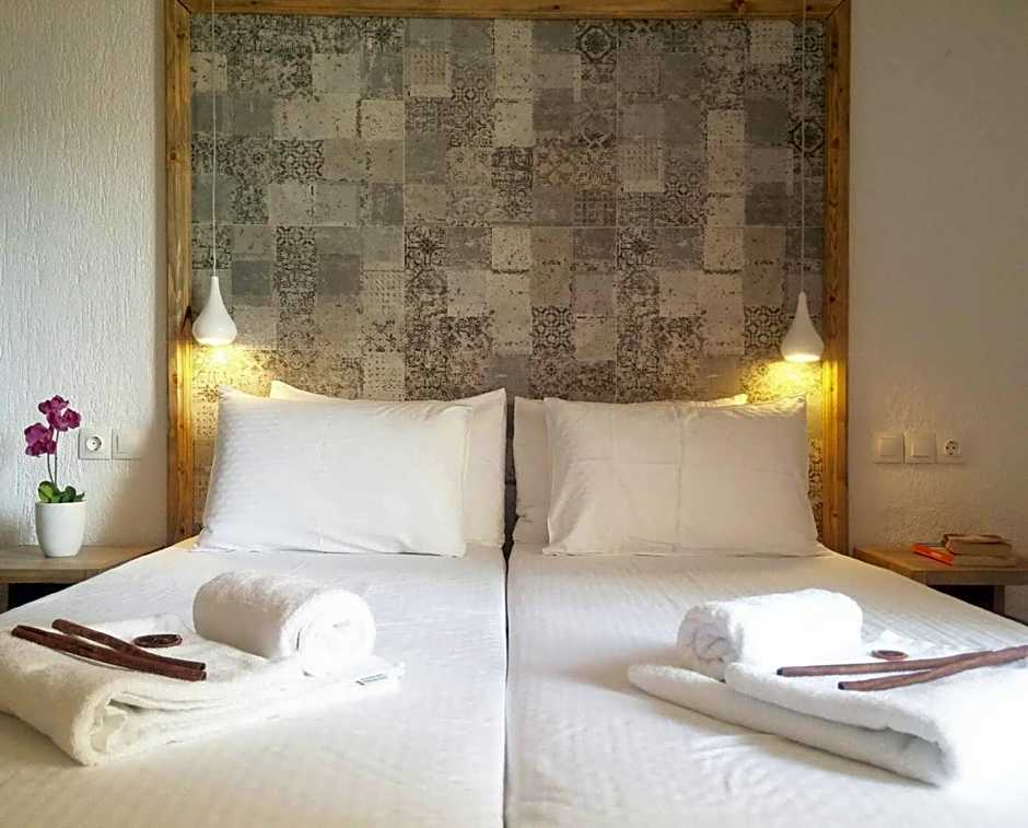 Cleopatra Apartments