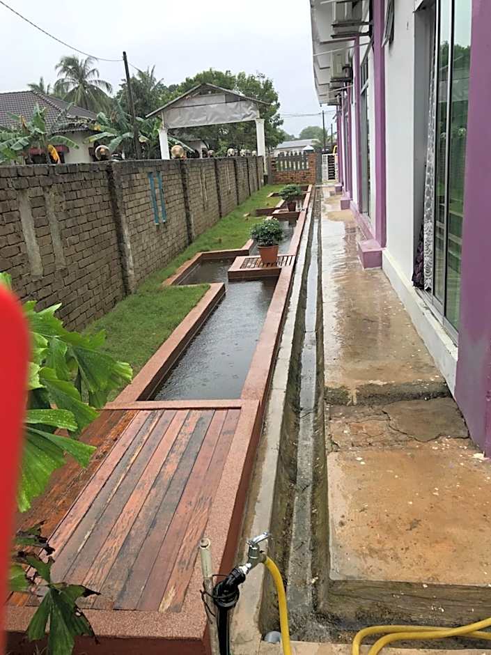 Paka Tamim Seaview Hotel