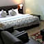 Downtown Royal Hotel GRA