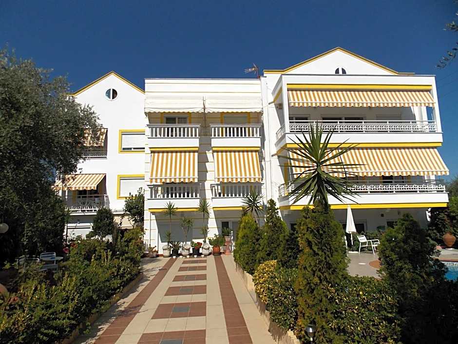 Ioli Apartments