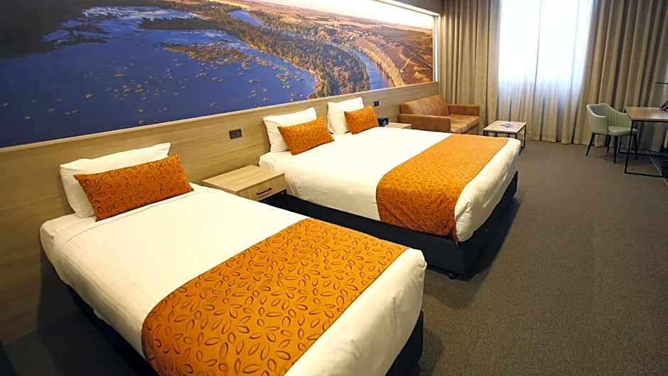 Bridgeport Hotel