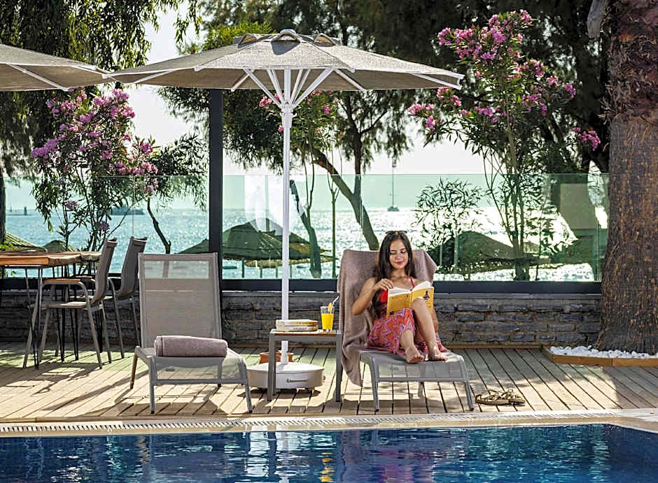 Yalıpark Beach Hotel